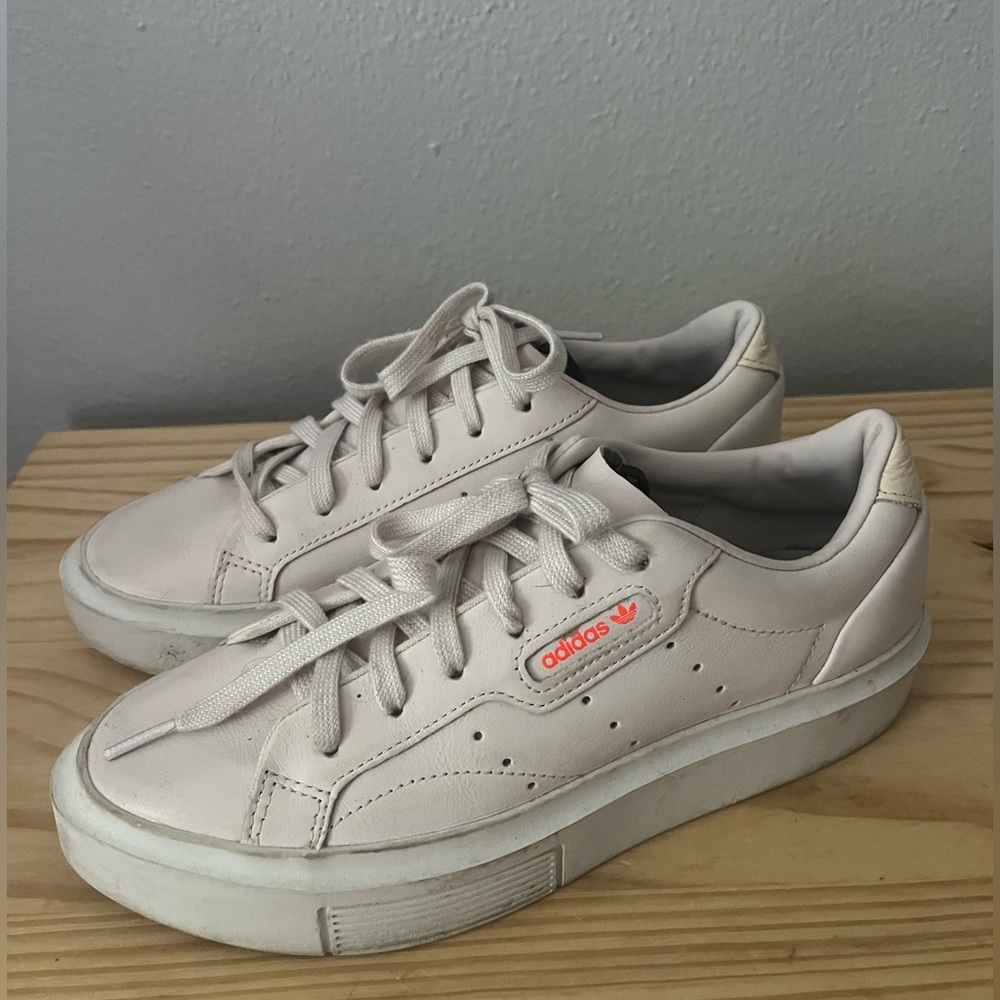 Adidas Sleek Super Shoes (Light Pink)